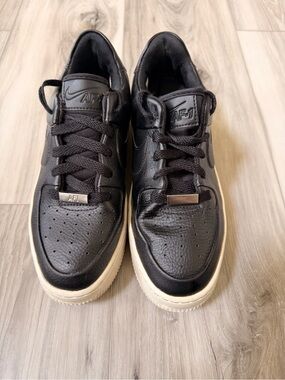 Nike Air Force 1 Low ‘07 Black Leather Sneakers Women’s Size 7